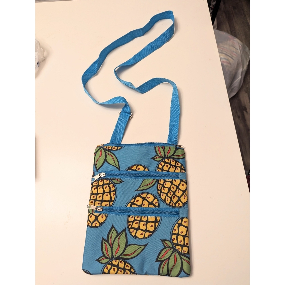 Pineapple Crossbody bog